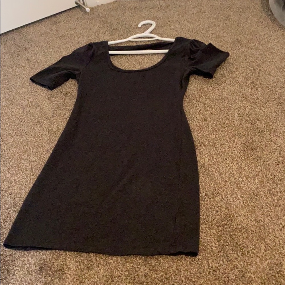 Too small for me! Never worn